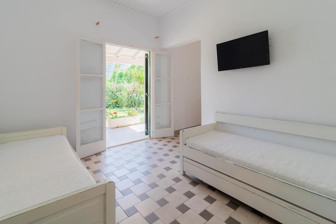 Ilena Hotel Acharavi  Dış mekan fotoğraf